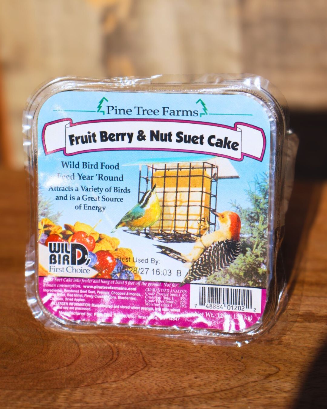 Fruit Berry & Nut Suet Cake