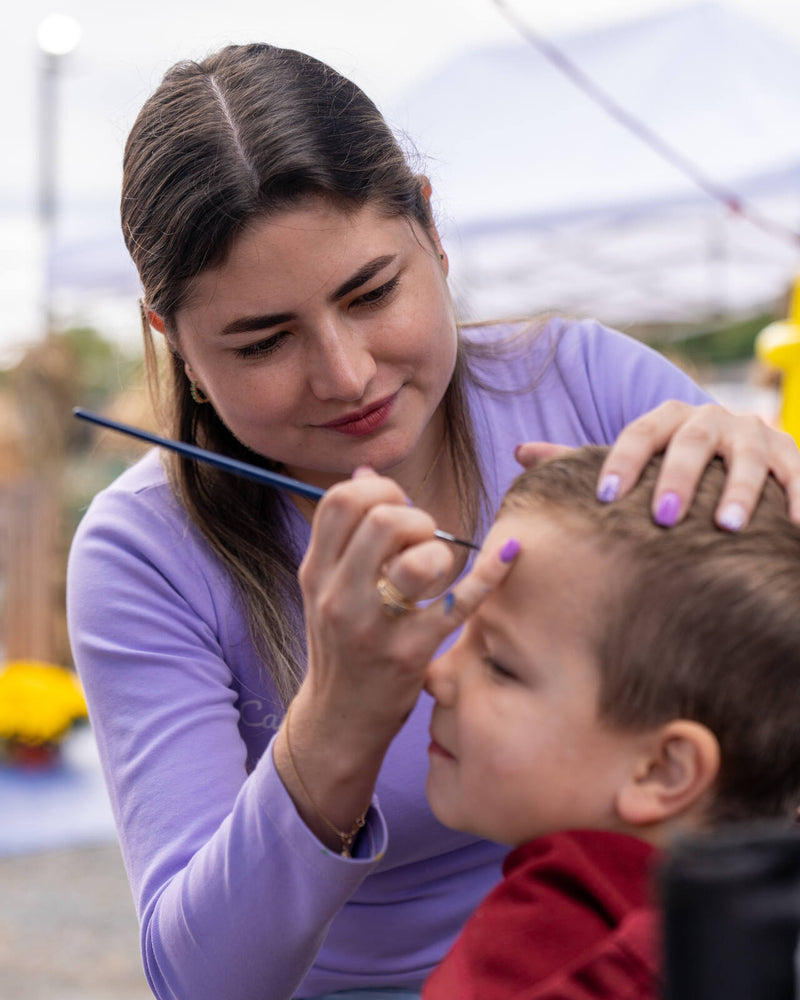 Face painting & balloons